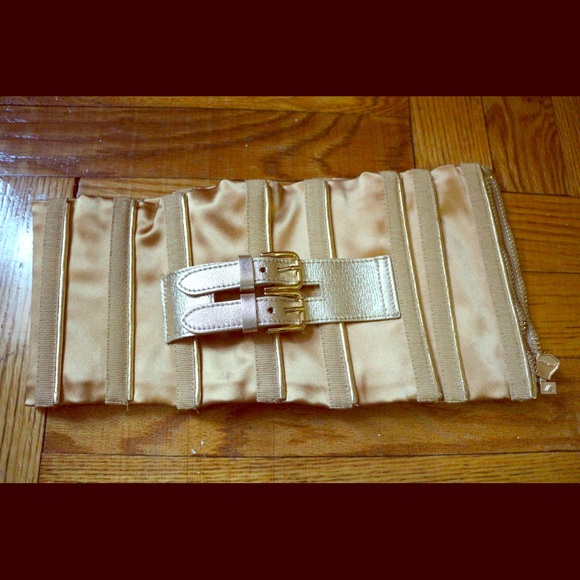 Dolce & Gabbana gold waist belt